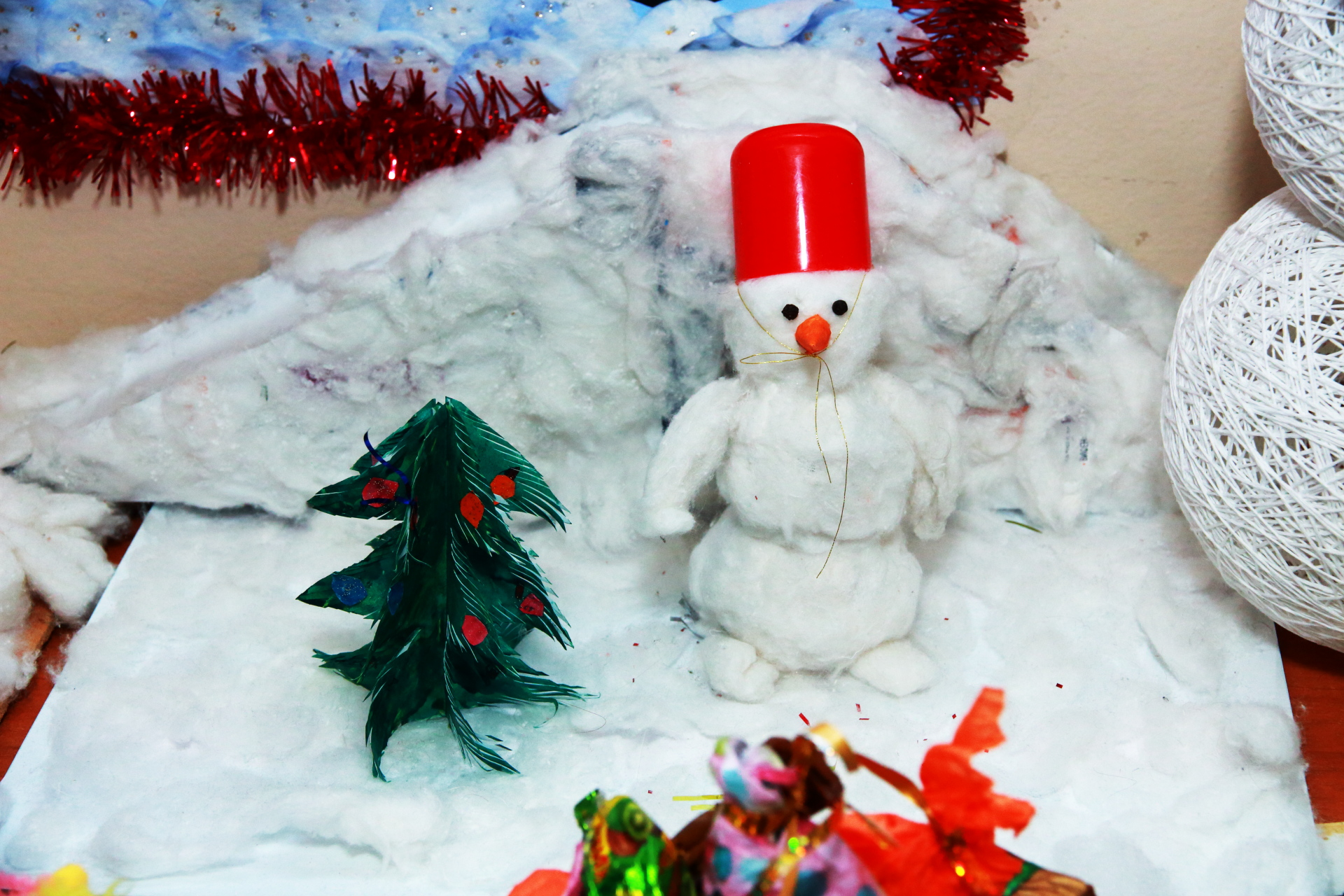 Дед мороз своими руками из подручных материалов, как сделать деда мороза 15 идей