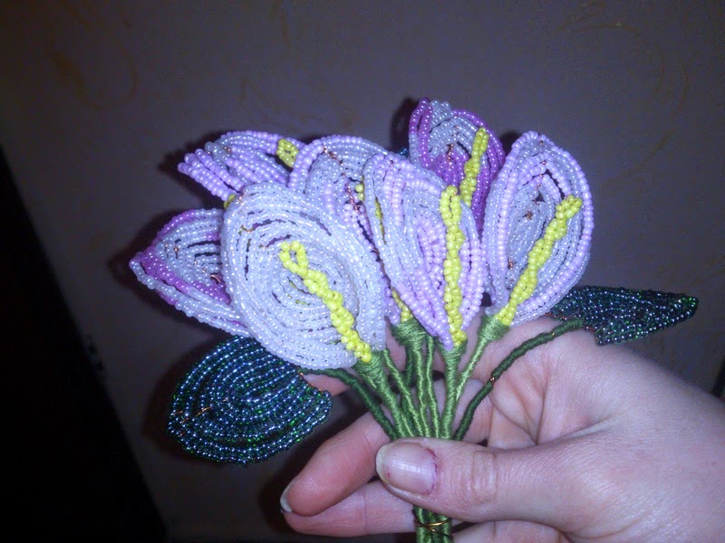 Каллы из бисера: плетение белоснежных цветов по схеме