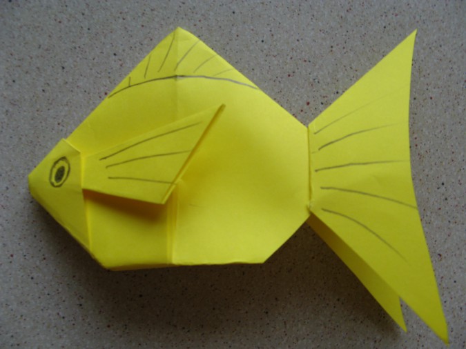 Оригами рыбка — схемы, проекты и лучшие идеи по применению бумажных поделок в виде рыбки (75 фото)
