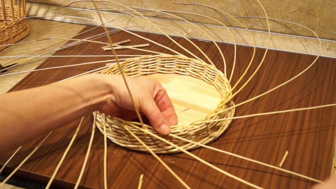 Плетения корзин из лозы ивы: простые способы и полезные советы