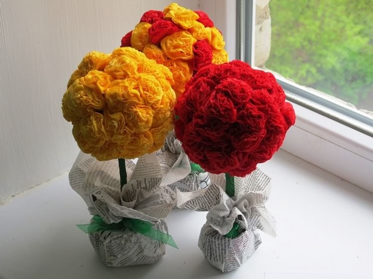 Цветы из салфеток своими руками: пошаговая фото инструкция для начинающих. простые схемы изготовления цветов